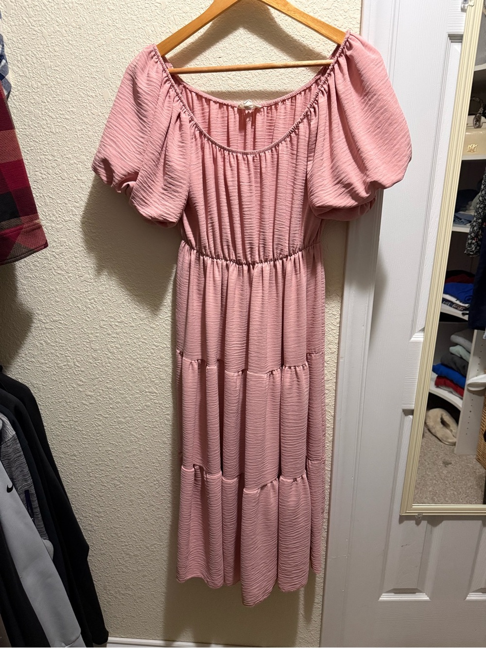 Cottagecore Blush Pink Tiered Puff-Sleeve Maxi Dress